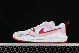 Picture of Air Jordan 1 LOW _SKUfw20213103874410665fw
